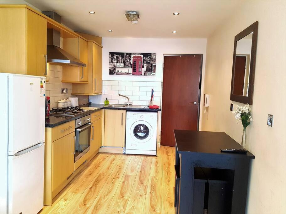 Comfortable Studio Flat Near Central London Ngoại thất bức ảnh